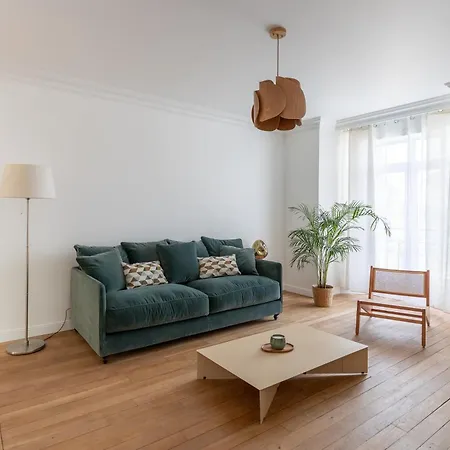 Porte Mars Gare Centre Aparthotel Reims