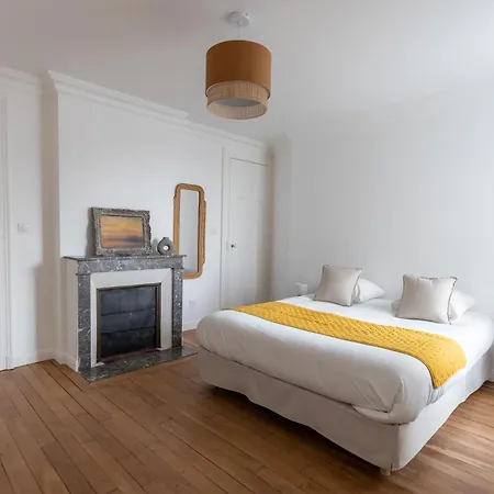 Porte Mars Gare Centre Hotel apartamentowy Reims