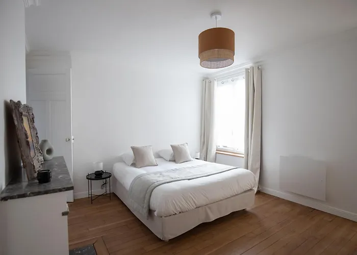 Porte Mars Gare Centre Aparthotel 4*