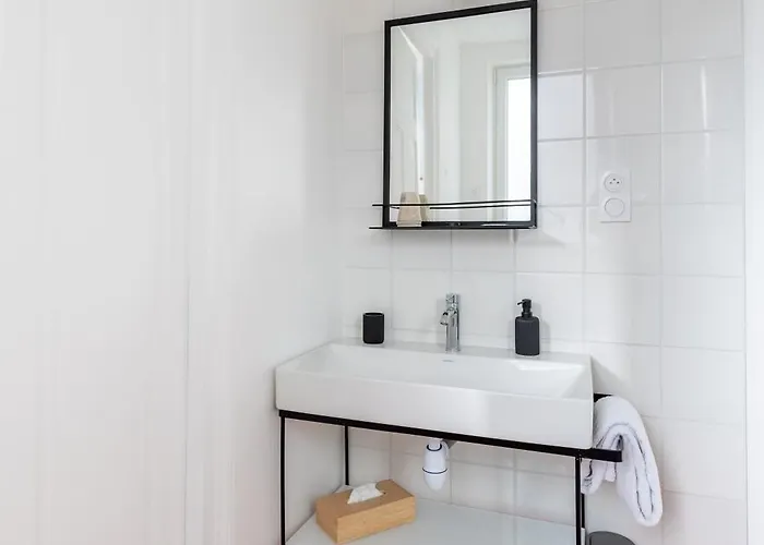 Porte Mars Gare Centre Aparthotel 4*