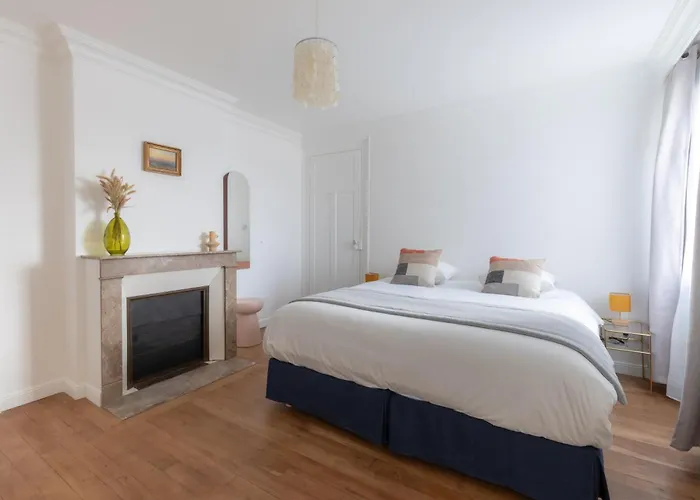 Porte Mars Gare Centre Aparthotel Reims