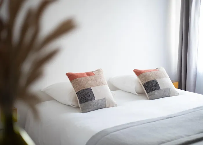 Porte Mars Gare Centre 4* Reims