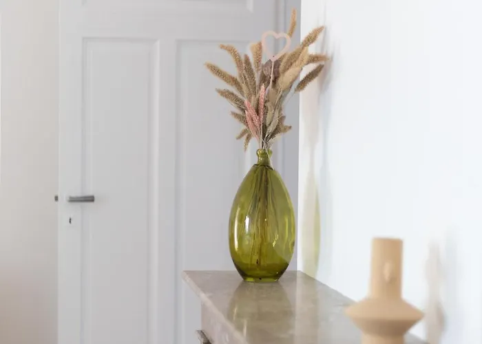 Porte Mars Gare Centre Aparthotel Reims